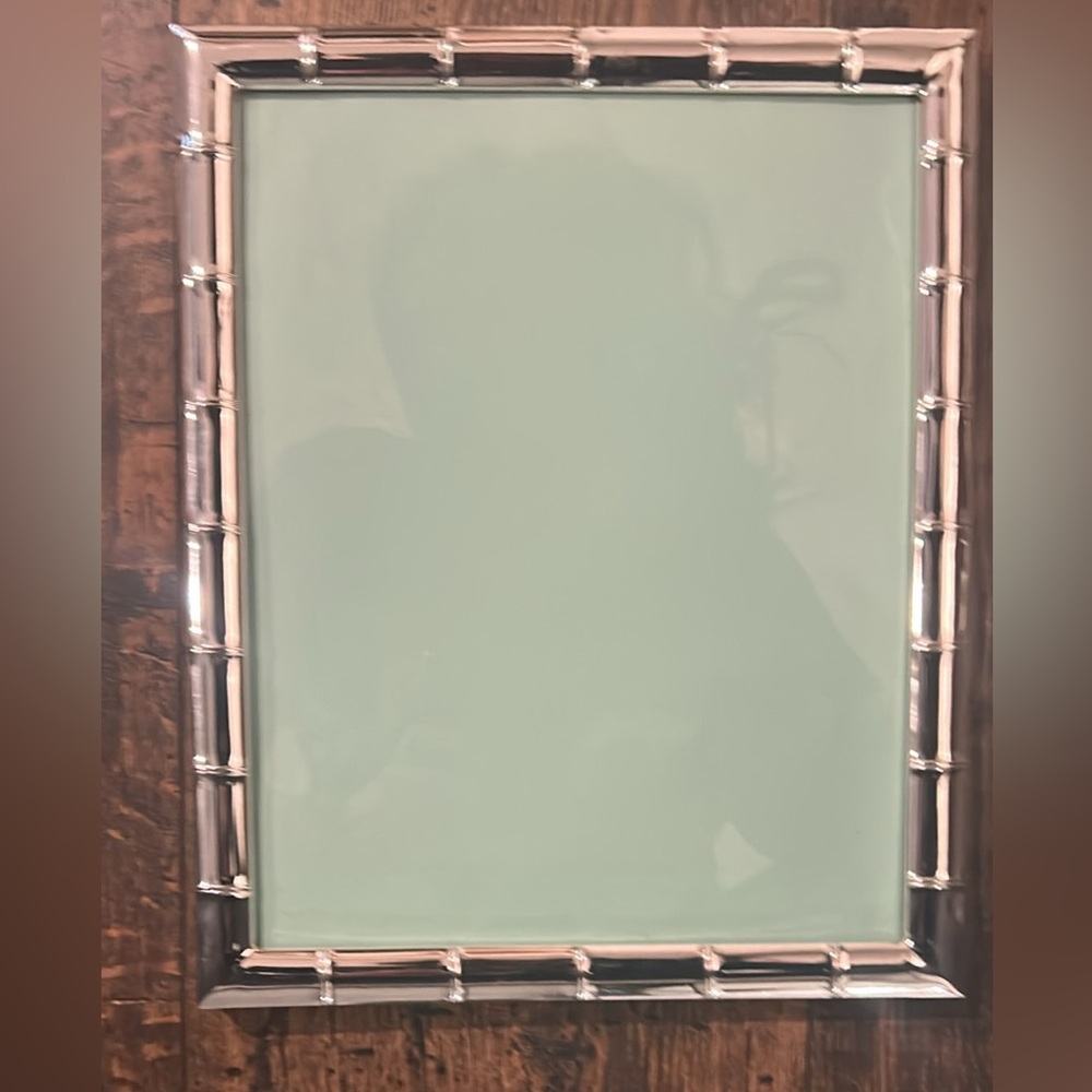 Sicura Italian Designs Silver Plated 8x10 Photo Frame